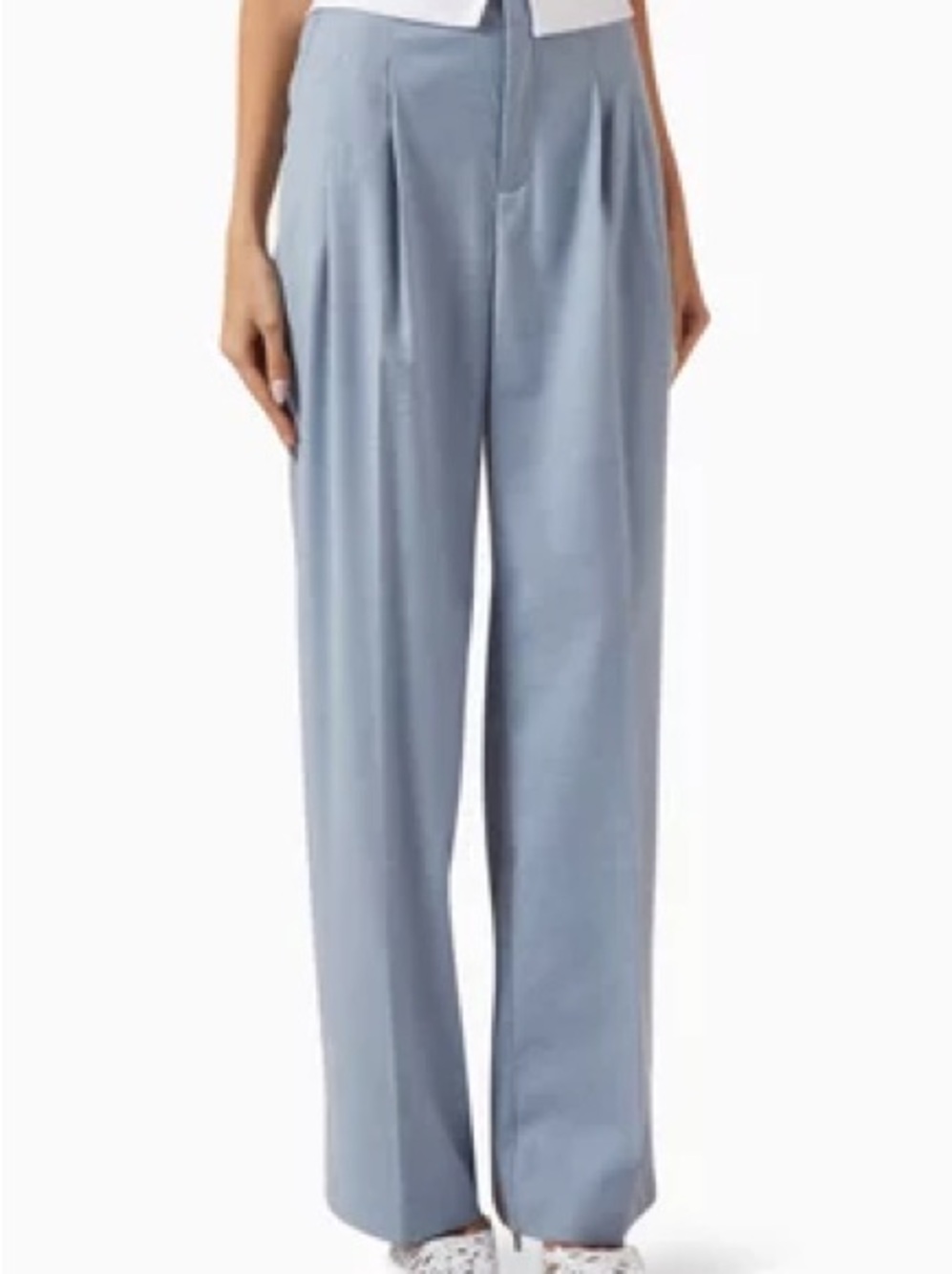 Good American Pleated Wide-Leg Pants in Light Blue